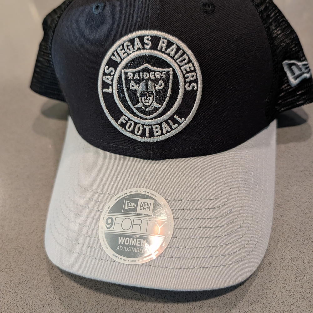 New Era Las Vegas Raiders Black and Gray 9FORTY Women's Adjustable Hat